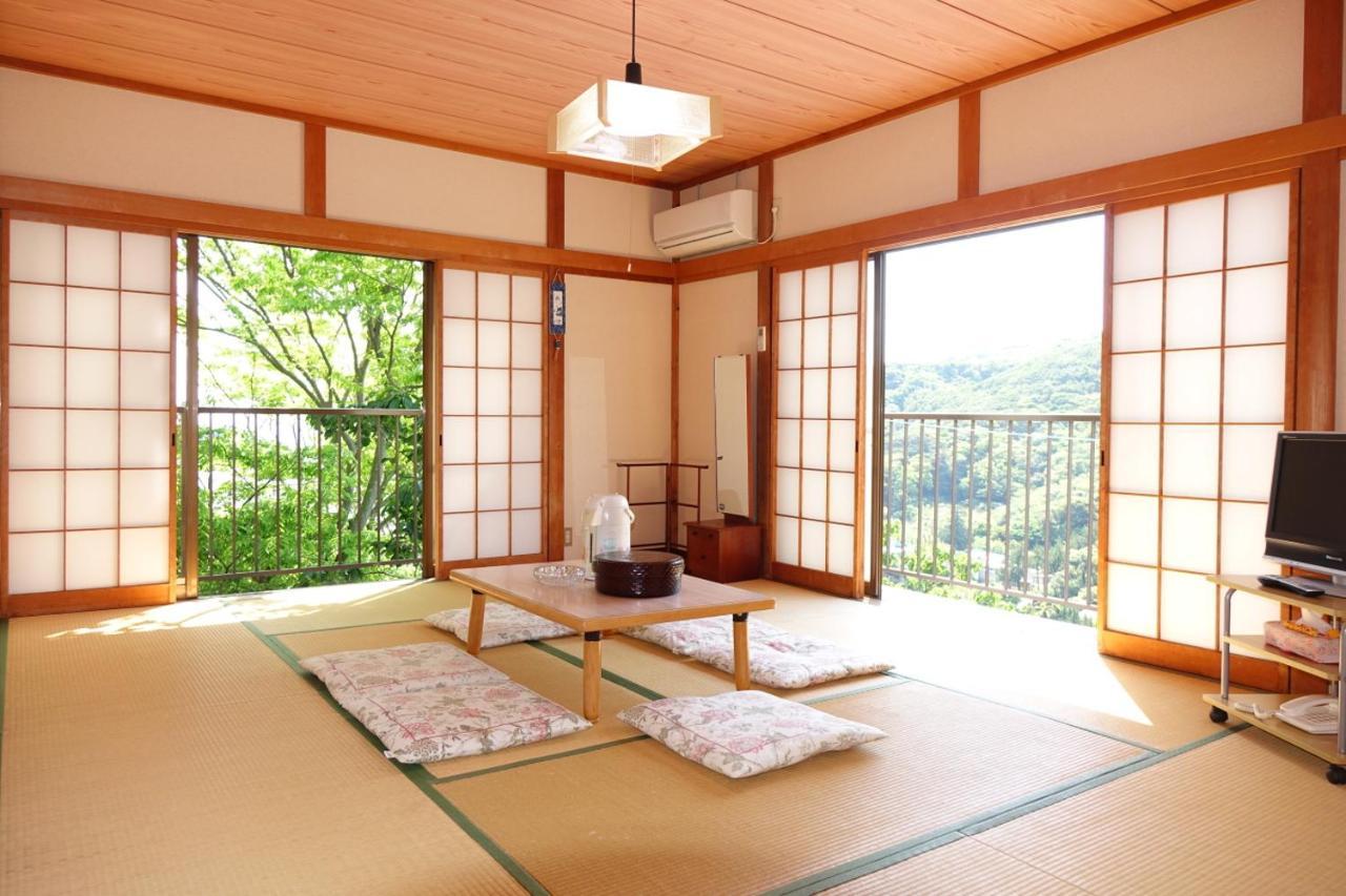 Hotel ペンション桜家 à Shimoda  Extérieur photo