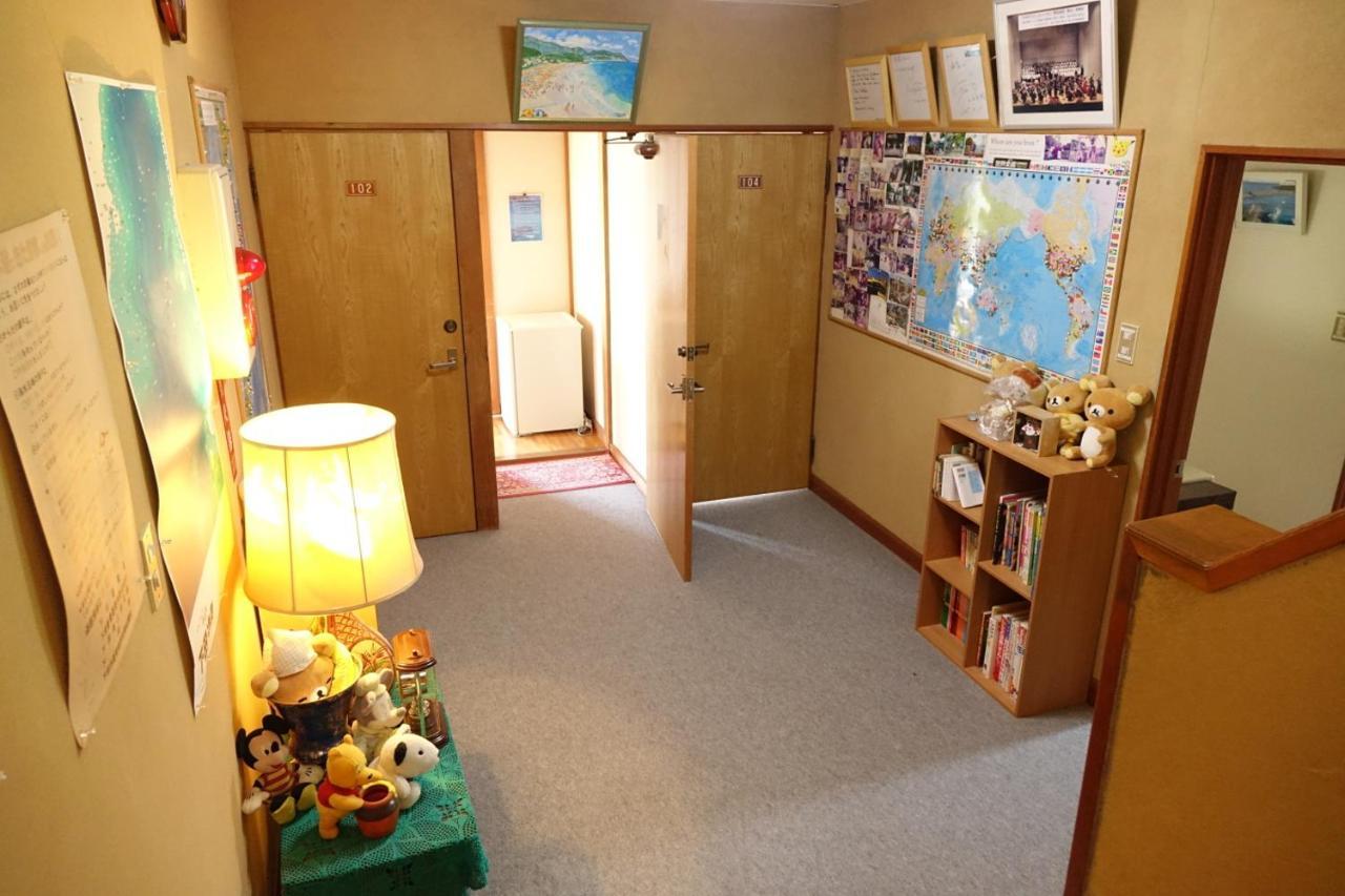 Hotel ペンション桜家 à Shimoda  Extérieur photo