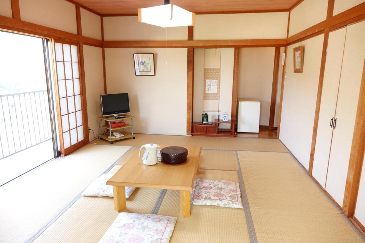 Hotel ペンション桜家 à Shimoda  Extérieur photo