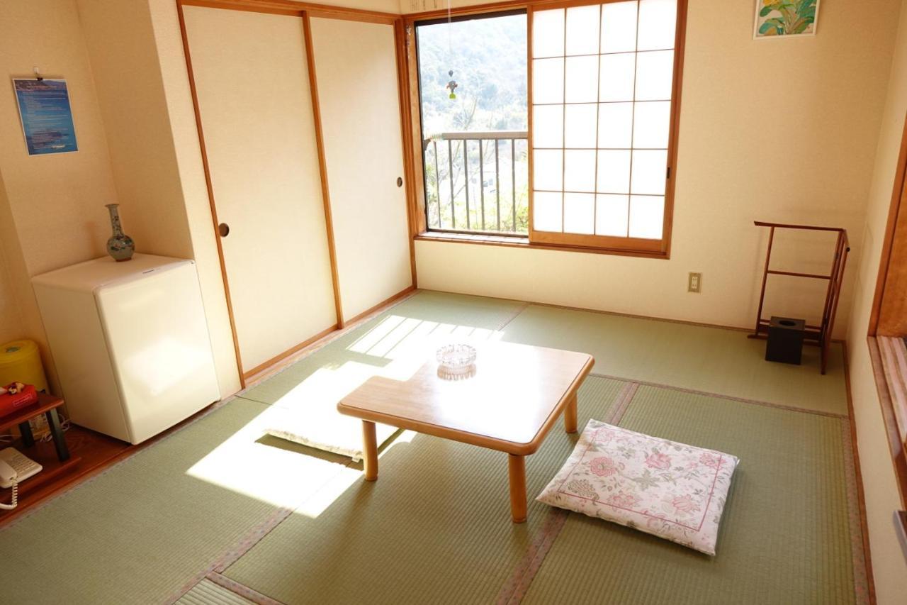 Hotel ペンション桜家 à Shimoda  Extérieur photo