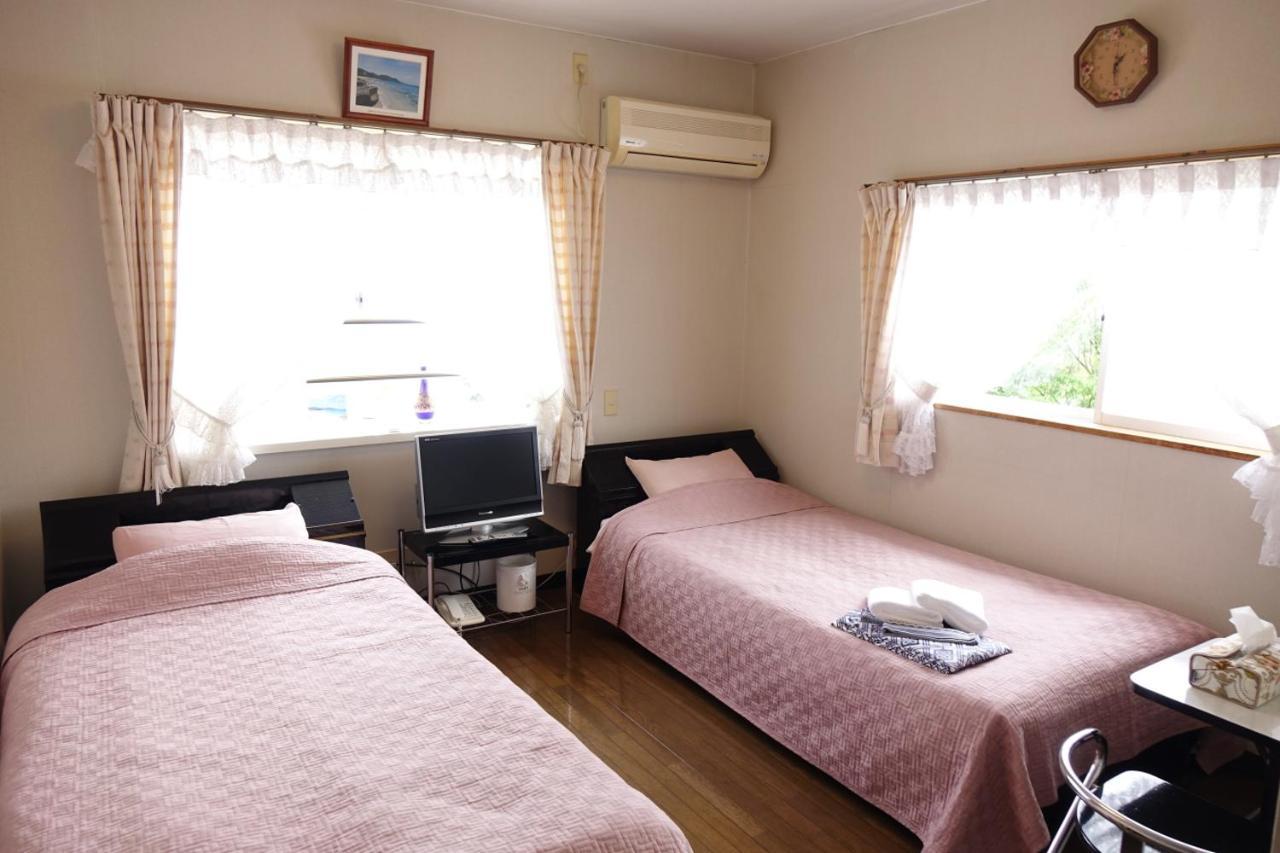 Hotel ペンション桜家 à Shimoda  Extérieur photo